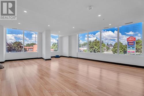 512 - 3237 Bayview Avenue, Toronto, ON - Indoor Photo Showing Other Room