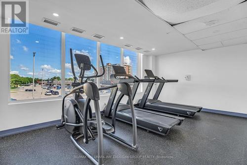 512 - 3237 Bayview Avenue, Toronto, ON - Indoor Photo Showing Gym Room