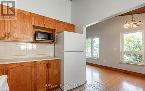 499 Scarborough Golf Club Road, Toronto (Woburn), ON - Indoor Photo Showing Kitchen