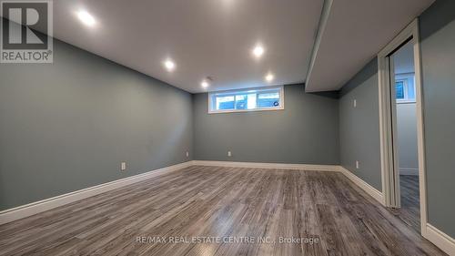 216 Linden Court, Oshawa (Donevan), ON - Indoor