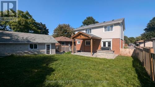 216 Linden Court, Oshawa (Donevan), ON - Outdoor