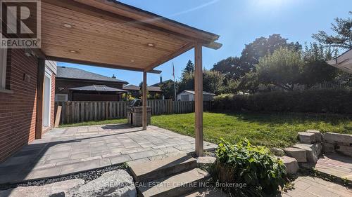 216 Linden Court, Oshawa (Donevan), ON - Outdoor With Deck Patio Veranda With Exterior