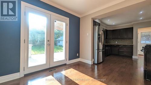 216 Linden Court, Oshawa (Donevan), ON - Indoor