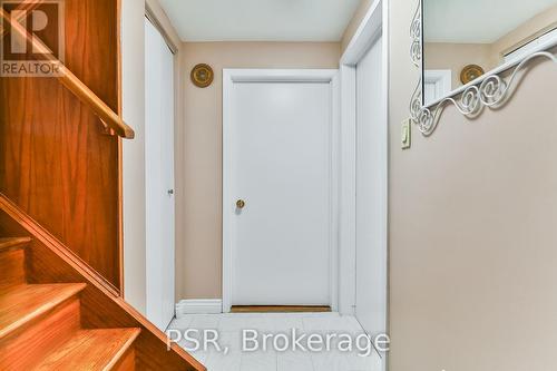 16 Colmar Place, Hamilton, ON - Indoor Photo Showing Other Room