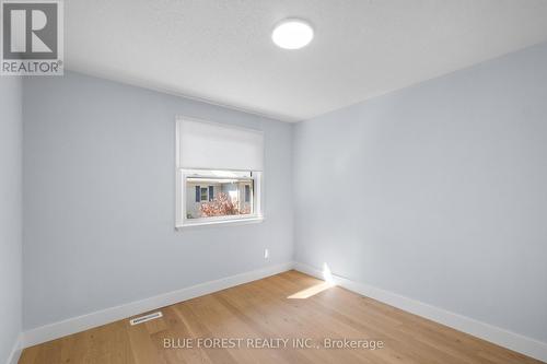 270 Homestead Crescent N, London, ON - Indoor Photo Showing Other Room