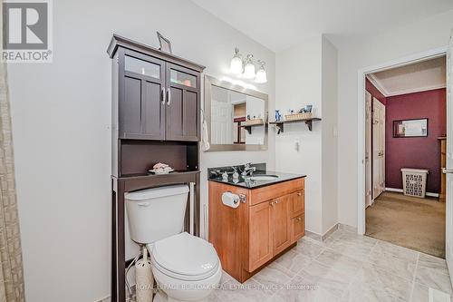 2099 Chrisdon Road, Burlington (Headon), ON - Indoor Photo Showing Bathroom