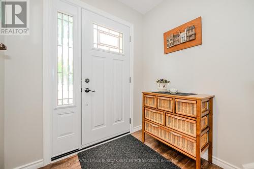 2099 Chrisdon Road, Burlington, ON - Indoor Photo Showing Other Room