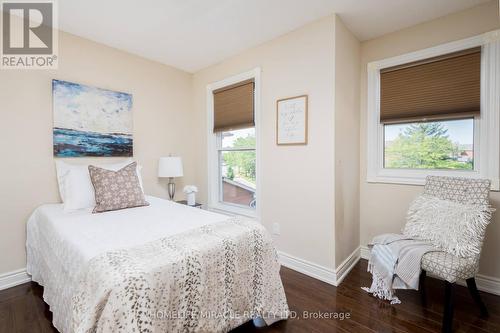 4361 Violet Road, Mississauga, ON - Indoor Photo Showing Bedroom