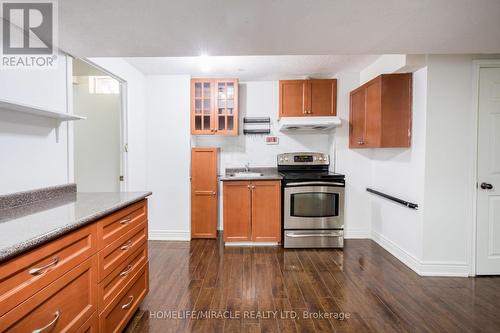 4361 Violet Road, Mississauga, ON - Indoor Photo Showing Kitchen