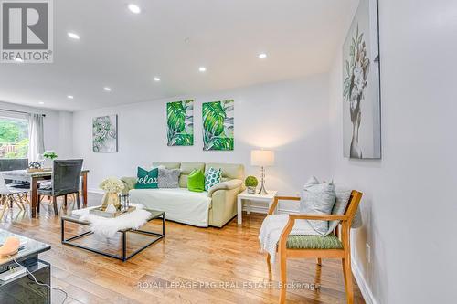 37 - 35 Malta Avenue, Brampton, ON - Indoor Photo Showing Living Room