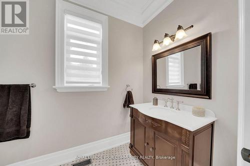 76 Elm Grove Avenue, Richmond Hill (Oak Ridges), ON - Indoor Photo Showing Bathroom