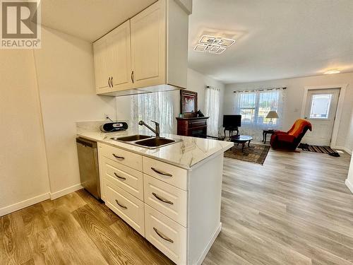 5013 52 Avenue, Pouce Coupe, BC - Indoor Photo Showing Kitchen With Double Sink