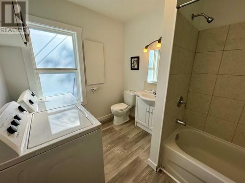 5013 52 Avenue, Pouce Coupe, BC - Indoor Photo Showing Bathroom