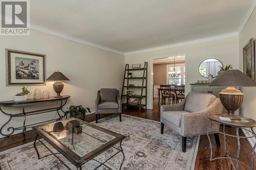 642 Cherrywood Drive, Burlington (Lasalle), ON - Indoor Photo Showing Living Room