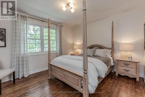 642 Cherrywood Drive, Burlington (Lasalle), ON - Indoor Photo Showing Bedroom