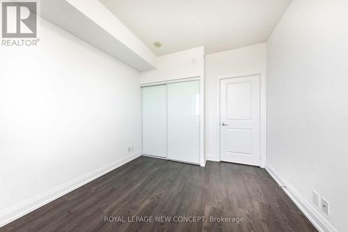 2101 - 7890 Bathurst Street, Vaughan, ON - Indoor Photo Showing Other Room