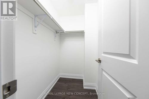 2101 - 7890 Bathurst Street, Vaughan, ON - Indoor