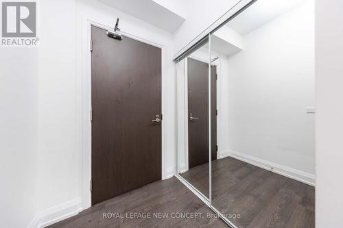 2101 - 7890 Bathurst Street, Vaughan, ON - Indoor Photo Showing Other Room