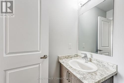 29 Mappin Way, Whitby (Rolling Acres), ON - Indoor Photo Showing Bathroom