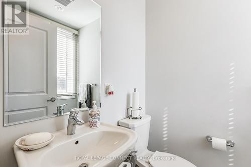 29 Mappin Way, Whitby, ON - Indoor Photo Showing Bathroom