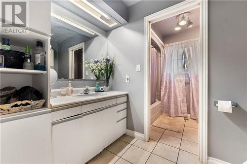 590 Boundary Road, Pembroke, ON - Indoor Photo Showing Bathroom