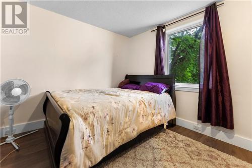 590 Boundary Road, Pembroke, ON - Indoor Photo Showing Bedroom