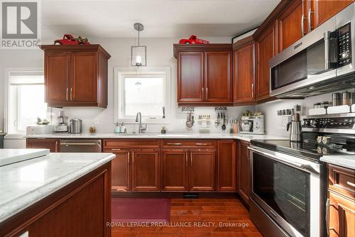 12 Dorchester Drive, Prince Edward County (Wellington), ON - Indoor Photo Showing Kitchen