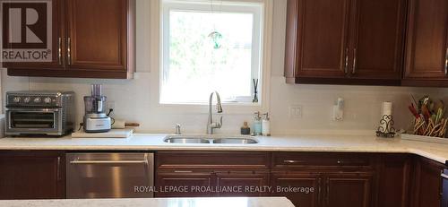 12 Dorchester Drive, Prince Edward County (Wellington), ON - Indoor Photo Showing Kitchen With Double Sink