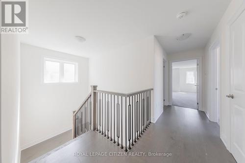 7 Wamsley Crescent, Clarington, ON - Indoor Photo Showing Other Room