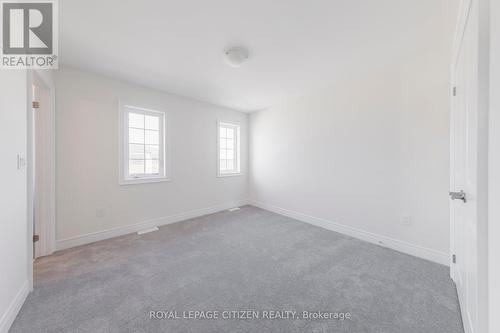 7 Wamsley Crescent, Clarington, ON - Indoor Photo Showing Other Room