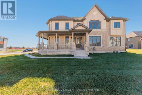 7 Wamsley Crescent, Clarington, ON - Outdoor With Deck Patio Veranda With Facade