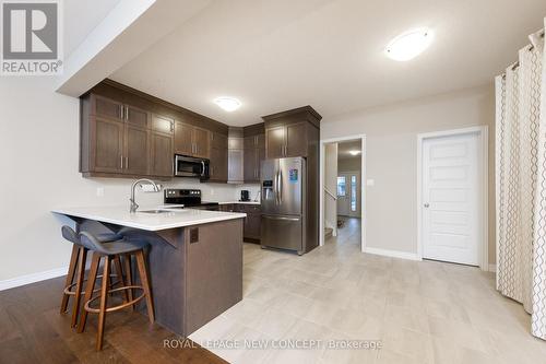 20 Mccann Street, Guelph (Village), ON - Indoor Photo Showing Kitchen