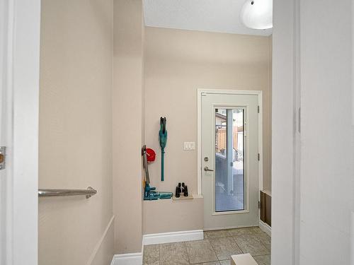 890 Pine Springs Road, Kamloops, BC - Indoor Photo Showing Other Room