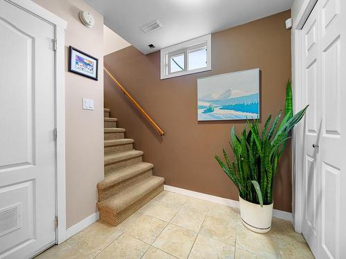 890 Pine Springs Road, Kamloops, BC - Indoor Photo Showing Other Room