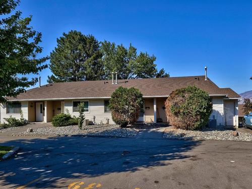 41-460 Dalgleish Drive, Kamloops, BC - Outdoor With Facade