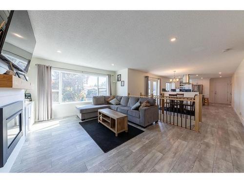 249 Waddington Drive, Kamloops, BC - Indoor Photo Showing Living Room With Fireplace