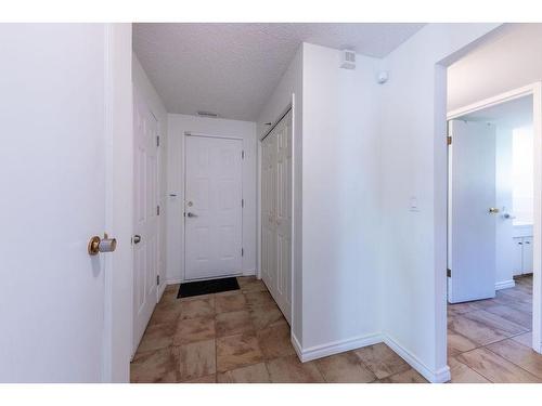 249 Waddington Drive, Kamloops, BC - Indoor Photo Showing Other Room