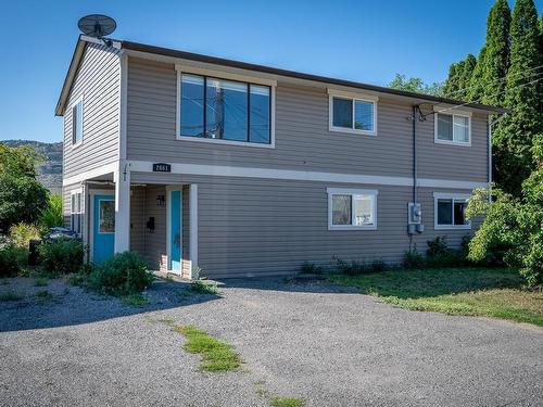 2661 Young Place, Kamloops, BC - Outdoor With Facade