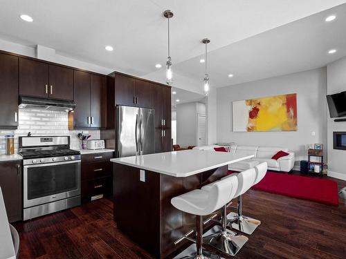 2032 Galore Cres, Kamloops, BC - Indoor Photo Showing Kitchen With Upgraded Kitchen