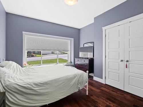 2032 Galore Cres, Kamloops, BC - Indoor Photo Showing Bedroom