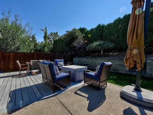 441 Robson Drive, Kamloops, BC - Outdoor With Deck Patio Veranda With Backyard