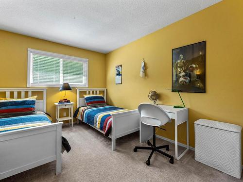 441 Robson Drive, Kamloops, BC - Indoor Photo Showing Bedroom