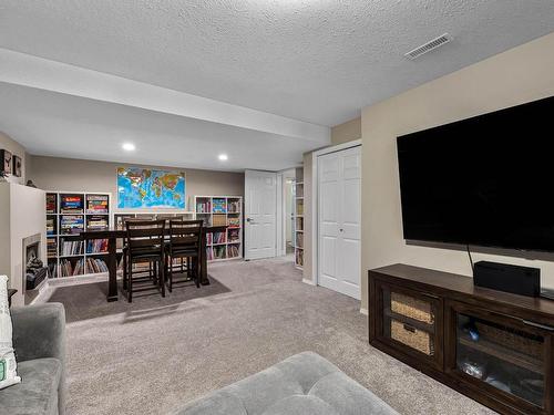 441 Robson Drive, Kamloops, BC - Indoor