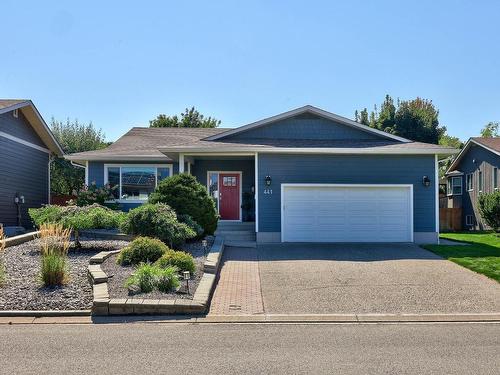 441 Robson Drive, Kamloops, BC - Outdoor With Facade