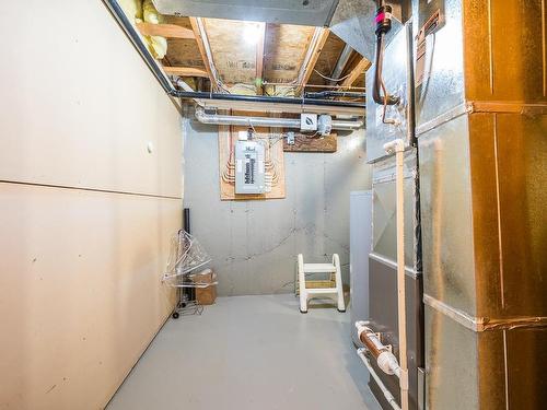 9-2630 Nechako Drive, Kamloops, BC - Indoor Photo Showing Basement