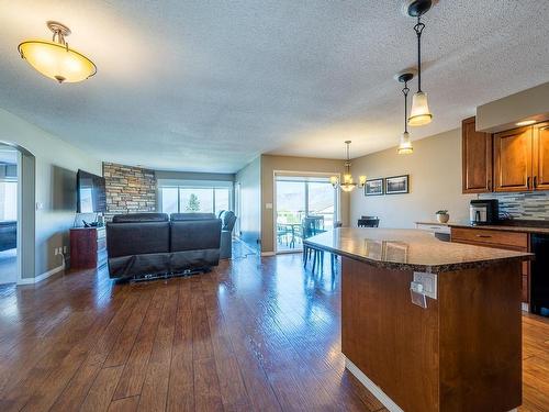 9-2630 Nechako Drive, Kamloops, BC - Indoor Photo Showing Kitchen