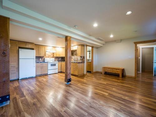 3381 Mcgregor Road, Kamloops, BC - Indoor