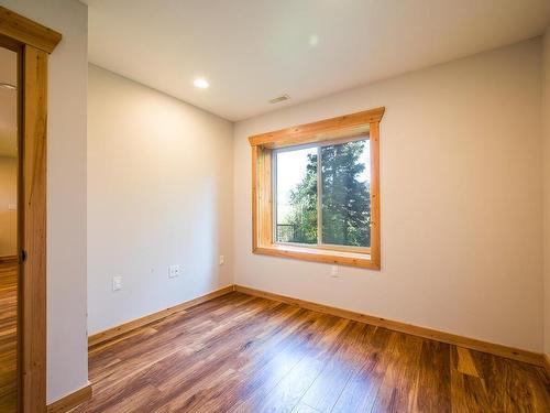 3381 Mcgregor Road, Kamloops, BC - Indoor Photo Showing Other Room