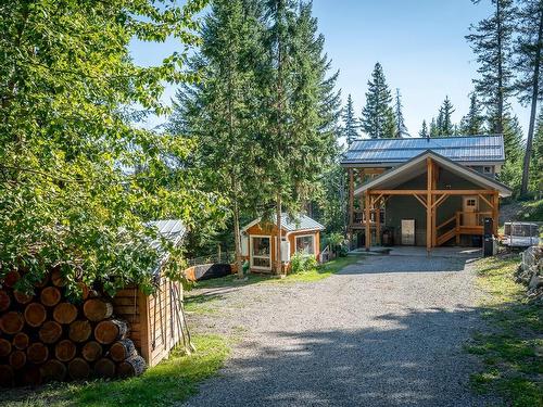 3381 Mcgregor Road, Kamloops, BC - Outdoor With Deck Patio Veranda