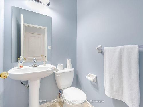 73 Parrotta Dr, Toronto, ON - Indoor Photo Showing Bathroom